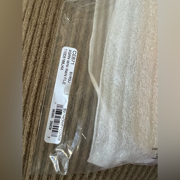 Coach Mini Rowan File Bag nwt in packaging - Picture 5 of 6